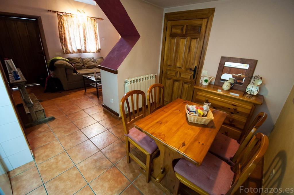 Maison d'hôtes El Bulin De La Hiruela Chambre photo