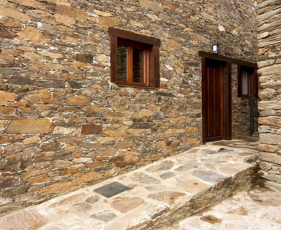 Maison d'hôtes El Bulin De La Hiruela Chambre photo
